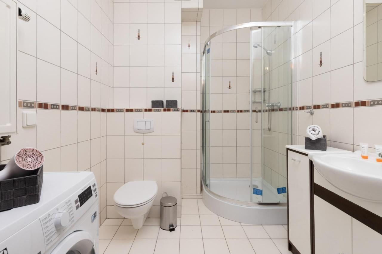 Patio Mare With Free Garage Parking By Renters * Sopot